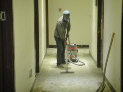 開荒保潔服務(wù) 打造潔凈新環(huán)境的專業(yè)選擇